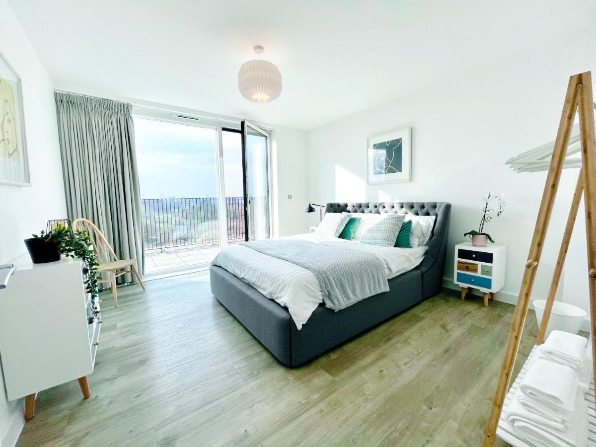 Panoramic Park And City Penthouses Retreat Лондон Екстер'єр фото