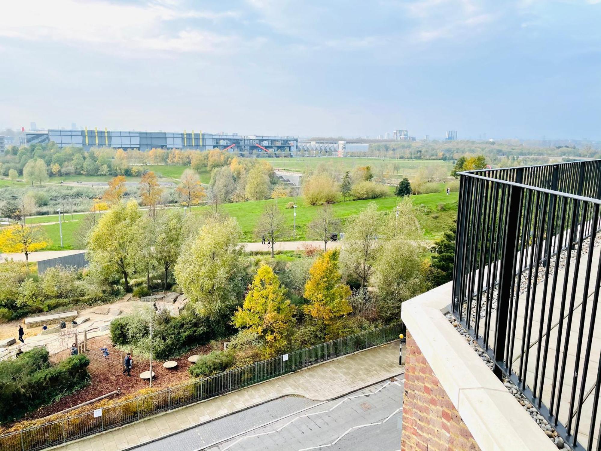 Panoramic Park And City Penthouses Retreat Лондон Номер фото