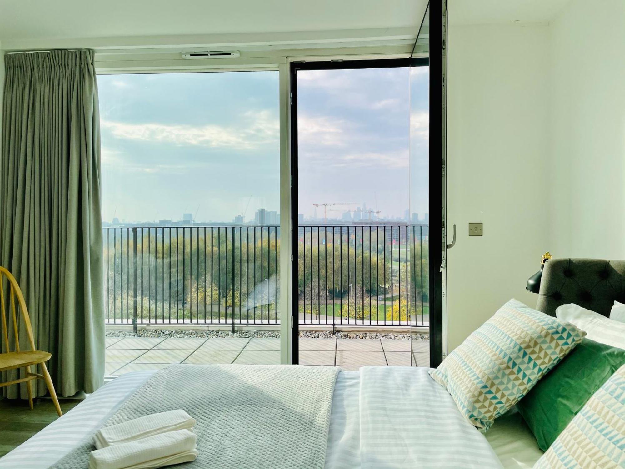 Panoramic Park And City Penthouses Retreat Лондон Номер фото