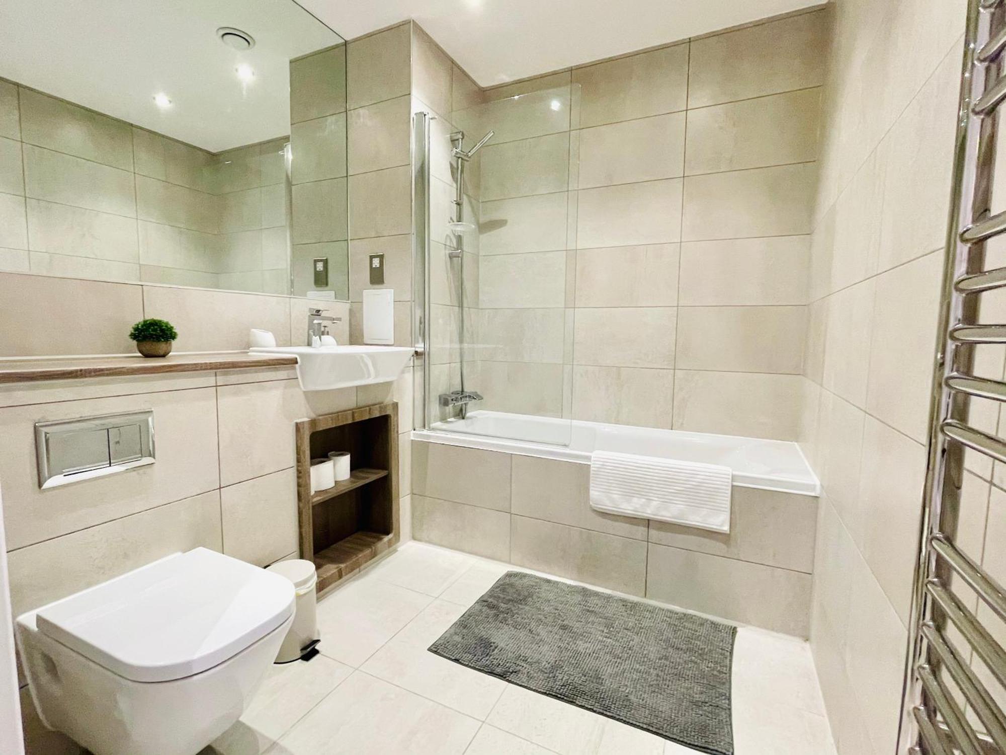 Panoramic Park And City Penthouses Retreat Лондон Номер фото